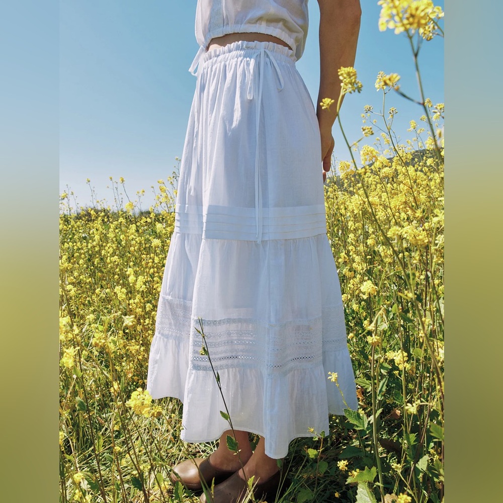 🕊️ Lisa Says Gah Eleanor Skirt in Dove